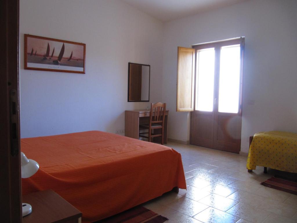 Agriturismo Torre Del Golfo Cropani Δωμάτιο φωτογραφία