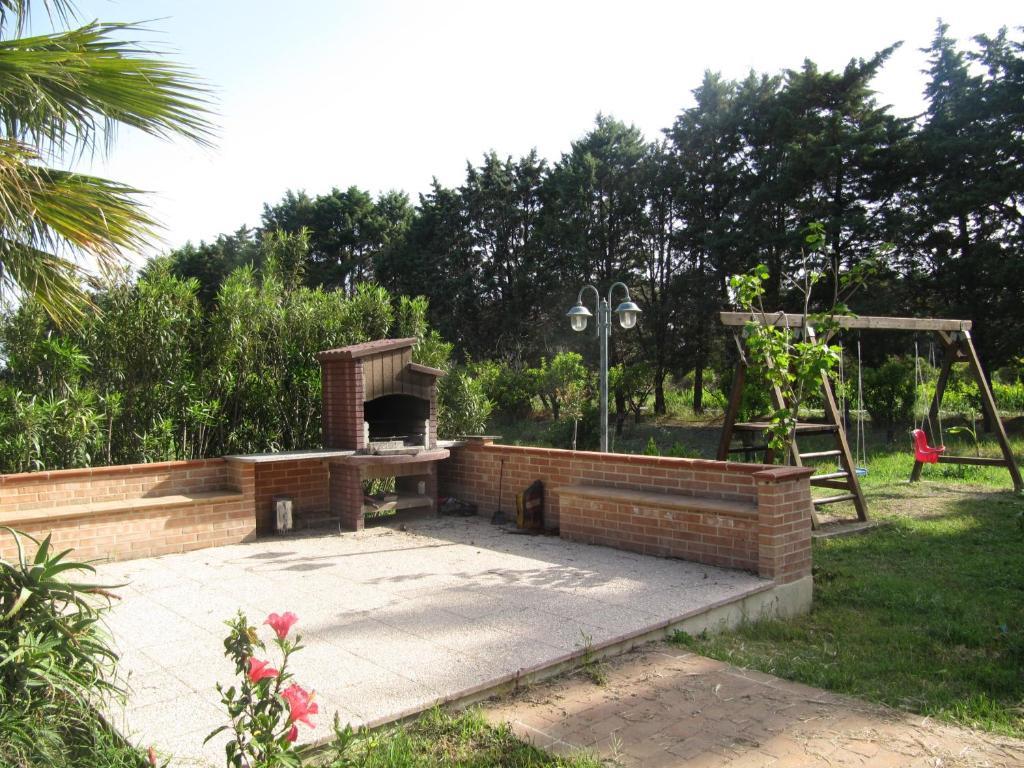 Agriturismo Torre Del Golfo Cropani Εξωτερικό φωτογραφία