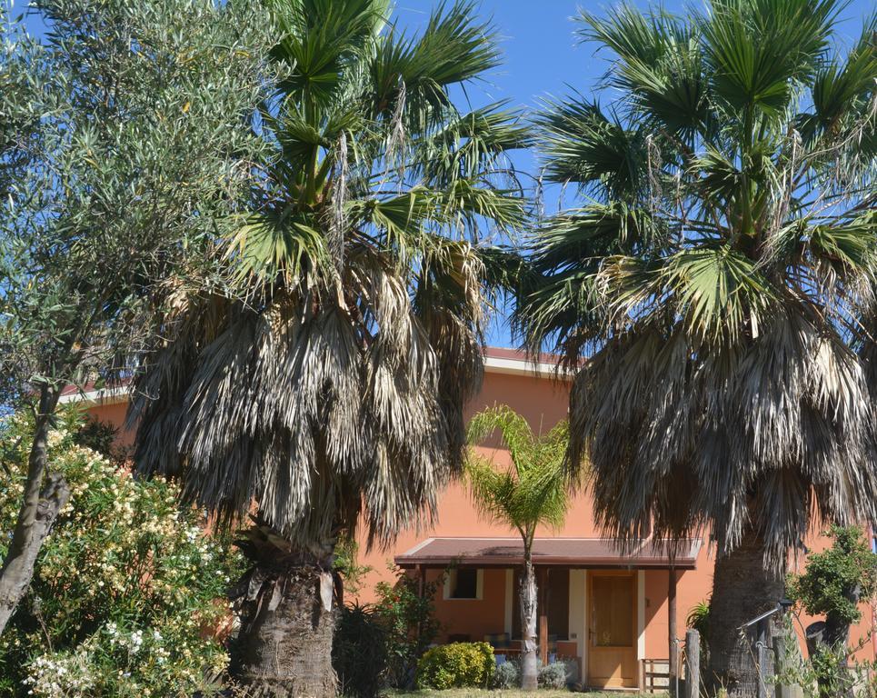 Agriturismo Torre Del Golfo Cropani Εξωτερικό φωτογραφία