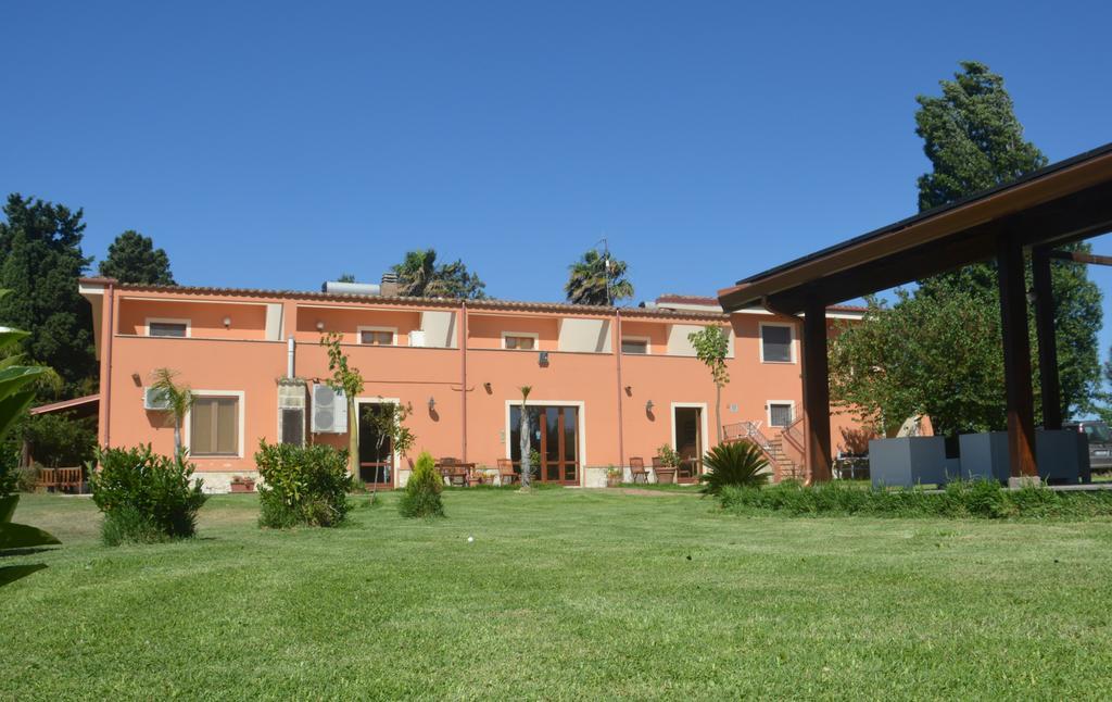 Agriturismo Torre Del Golfo Cropani Εξωτερικό φωτογραφία